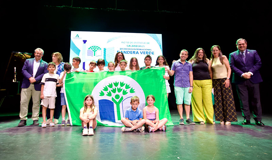 Acto distintivo bandera verde internacional en Pulpí, Almería